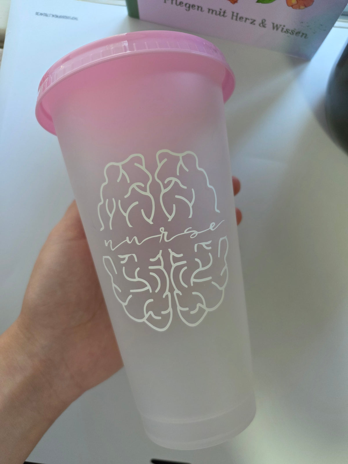 "Anatomisches Gehirn & Nurse" Handgemachter Trinkbecher für Pflegekräfte