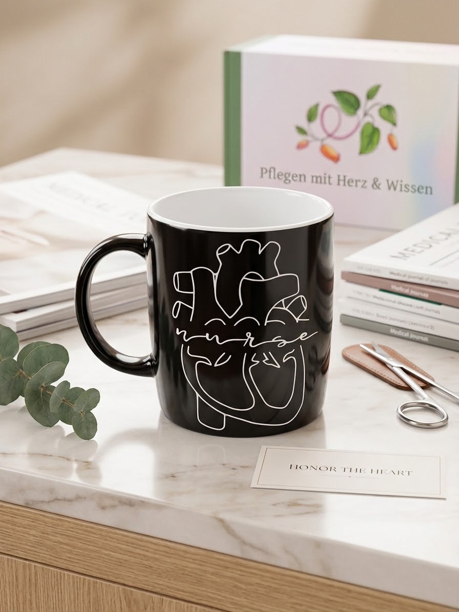 Kaffeebecher "Anatomisches Herz & Nurse" – Für alle, die mit Herzblut pflegen